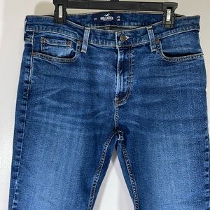Hollister California Men’s Classic Straight Epic Flex Jeans